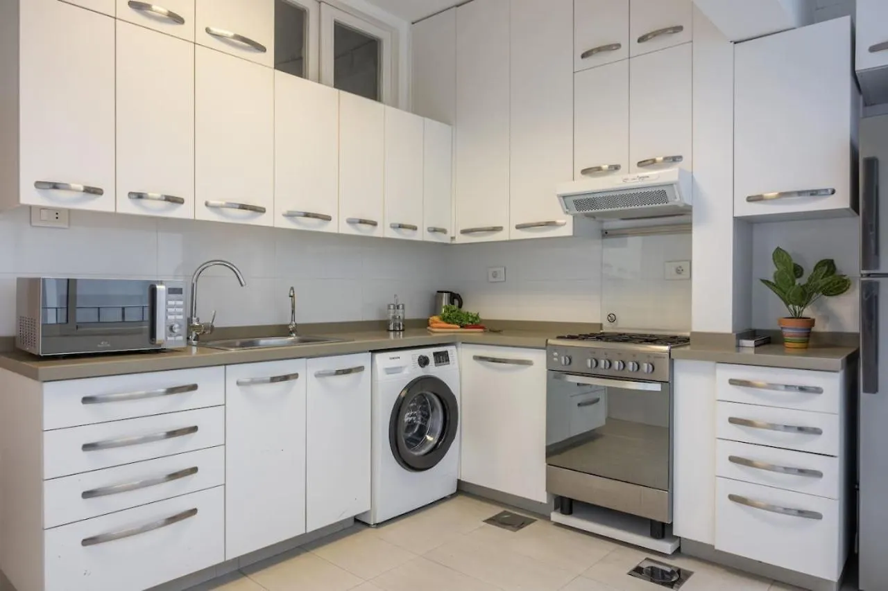 Gemayze Haven 2 Bedroom Apartment Βηρυτός